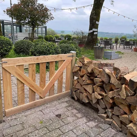 Valley View 3 Atmospheric 5 Person Near Valkenburg Voerendaal