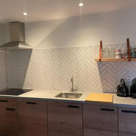 Valley View 3 Atmospheric 5 Person Near Valkenburg