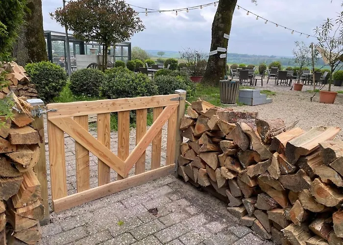 Valley View 3 Atmospheric 5 Person Near Valkenburg Voerendaal